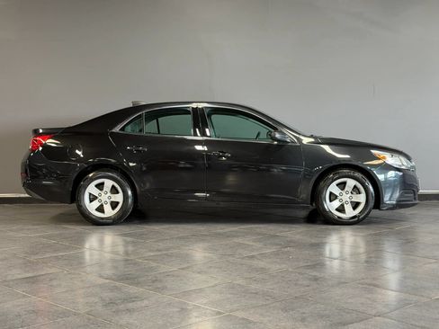Used 2015 Chevrolet Malibu LS FWD image 4