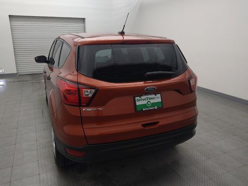 Used 2019 Ford Escape S FWD image 6