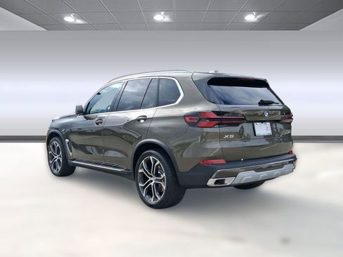 Used 2026 BMW X5 sDrive40i RWD image 3