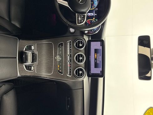 Used 2019 Mercedes-Benz C 300 4MATIC Sedan image 27