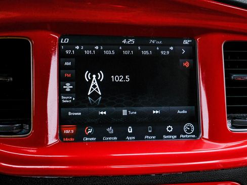 Used 2020 Dodge Charger Scat Pack RWD image 35
