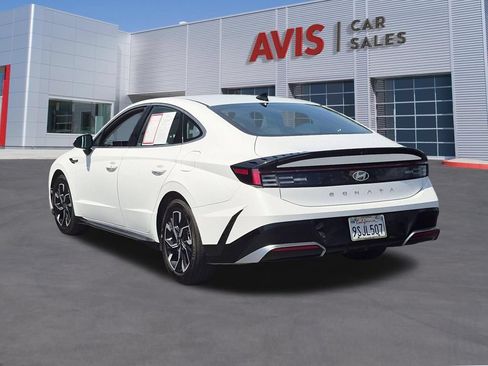 Used 2025 Hyundai Sonata SEL FWD image 9
