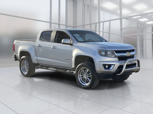 Used 2016 Chevrolet Colorado LT w/ LT Convenience Package AWD/4WD image 8