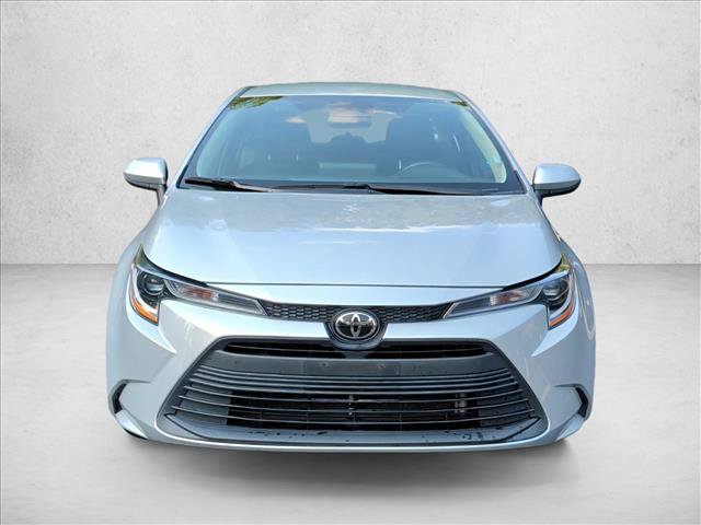 Used 2024 Toyota Corolla LE FWD image 2