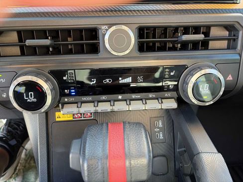 Used 2025 Toyota 4Runner TRD Pro AWD/4WD image 17