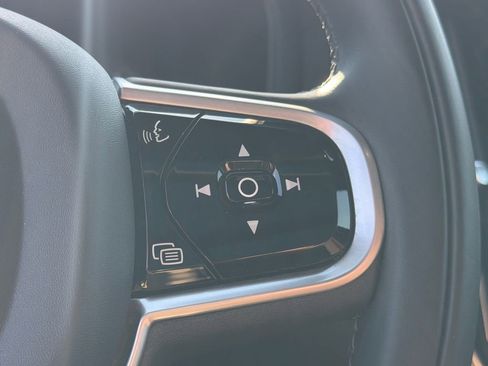 Used 2021 Volvo V60 T5 Cross Country w/ Lounge Package image 26