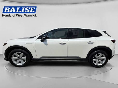 Used 2024 Honda Prologue EX image 2