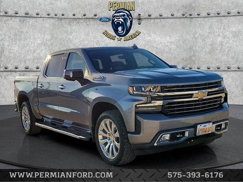 Used 2020 Chevrolet Silverado 1500 High Country w/ Technology Package image 6