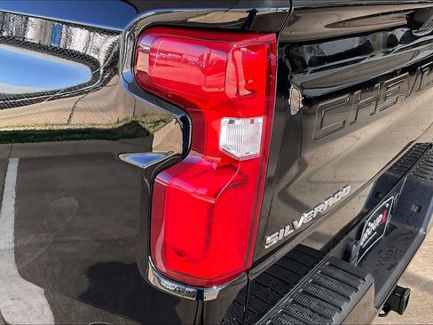 Certified 2026 Chevrolet Silverado 1500 RST image 27