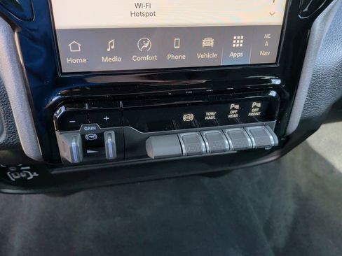 New 2026 RAM 2500 Tradesman AWD/4WD image 31