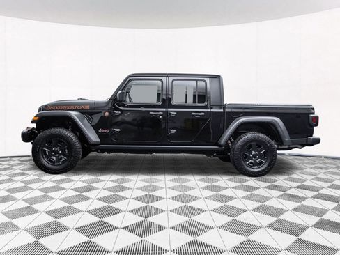 Used 2023 Jeep Gladiator Mojave w/ Cold Weather Group image 7