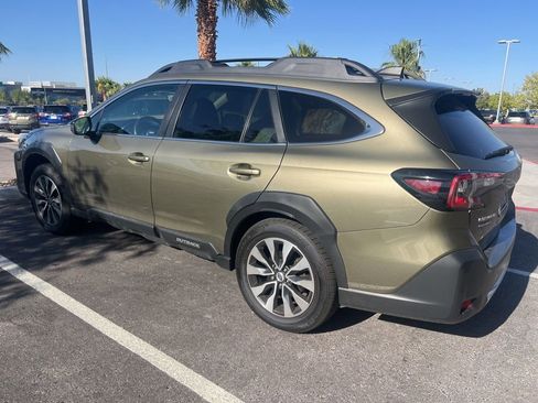 Used 2023 Subaru Outback Limited XT AWD/4WD image 7