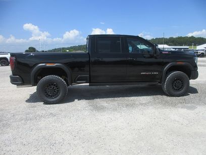 New 2026 GMC Sierra 2500 AT4X w/ AT4X AEV Edition
