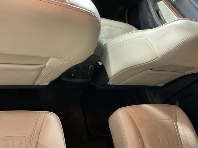 Used 2017 Ford Explorer Platinum AWD/4WD image 17