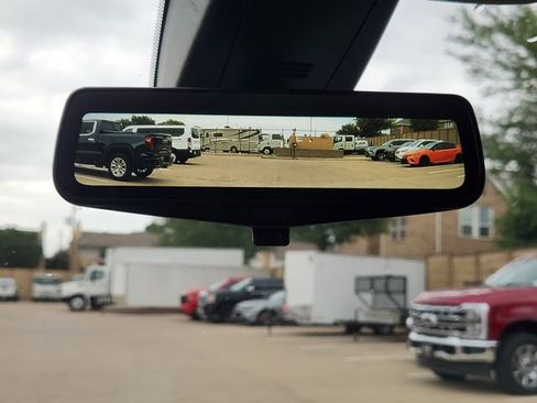 Used 2020 Chevrolet Traverse RS w/ LPO, Floor Liner Package FWD image 21