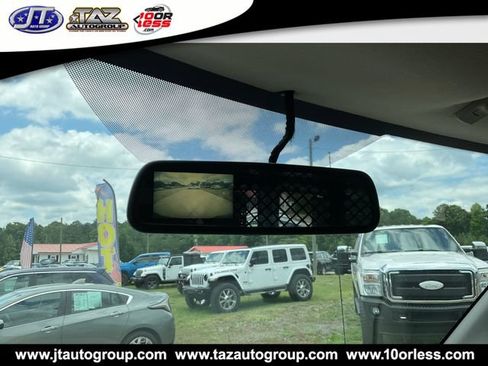 Used 2016 Chevrolet Express 2500 RWD image 16