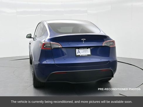 Used 2025 Tesla Model Y Long Range image 8