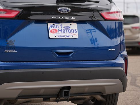 Used 2024 Ford Edge SEL w/ Convenience Package image 13