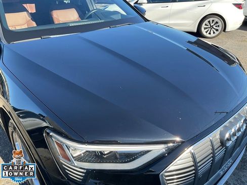 Used 2019 Audi e-tron Prestige w/ Prestige Package image 78