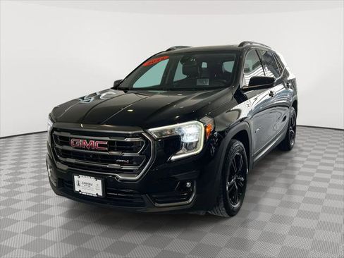 Used 2022 GMC Terrain AT4 w/ Infotainment Package II image 3