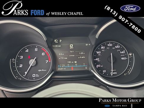 Used 2023 Alfa Romeo Stelvio Sprint RWD image 31