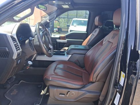 Used 2021 Ford F350 King Ranch w/ King Ranch Ultimate Package AWD/4WD image 9