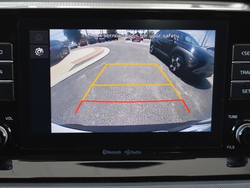 Used 2023 Kia Seltos LX AWD/4WD image 5