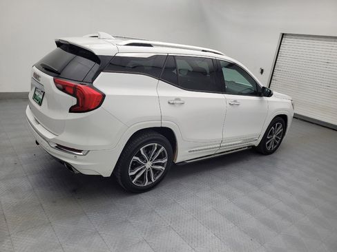 Used 2019 GMC Terrain Denali w/ Driver Alert Package II FWD image 10