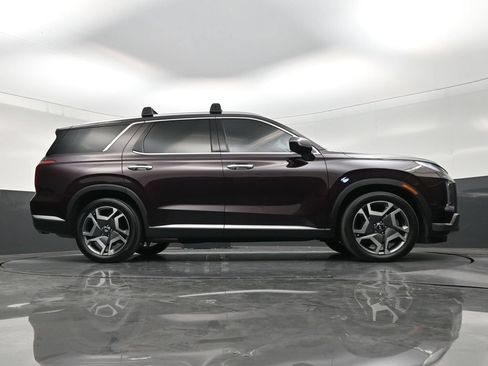 Used 2024 Hyundai Palisade SEL w/ Premium Package FWD image 25