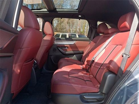 Used 2025 MAZDA CX-70 3.3 Turbo w/ Premium Plus Pkg image 10