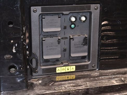 Certified 2023 Ford F150 Lightning Platinum image 49