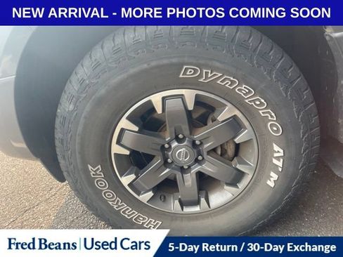 Used 2020 Nissan Frontier PRO-4X w/ Pro-4x Utility Package AWD/4WD image 13