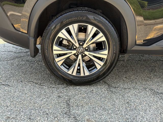 Certified 2023 Nissan Rogue SV w/ SV Premium B Package AWD/4WD image 12