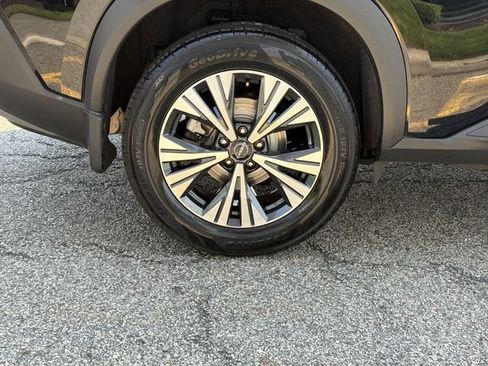 Certified 2023 Nissan Rogue SV w/ SV Premium B Package AWD/4WD image 12