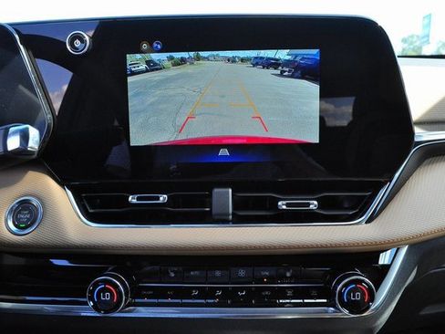 New 2026 Chevrolet Equinox ACTIV w/ LPO, Floor Liner Package image 23