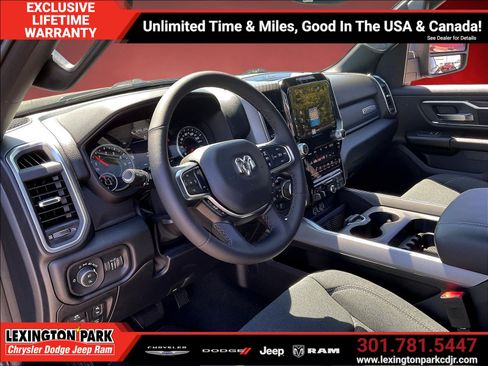 New 2026 RAM 1500 Big Horn AWD/4WD image 6