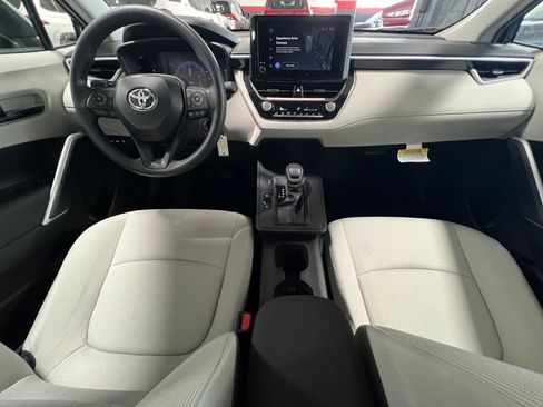 New 2026 Toyota Corolla Cross L image 20