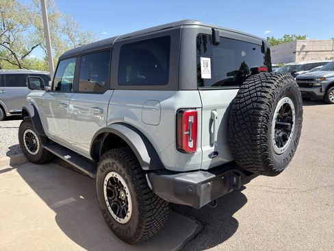 Used 2024 Ford Bronco Outer Banks w/ Sasquatch Package image 11