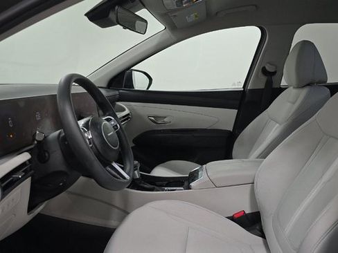 Certified 2025 Hyundai Tucson SEL image 7