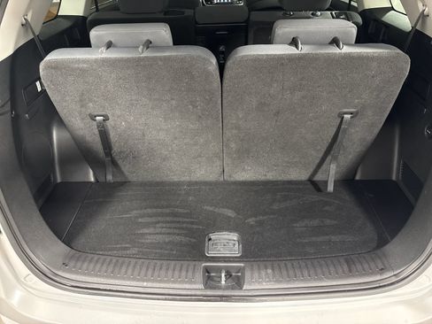 Used 2019 Kia Sorento FWD image 27