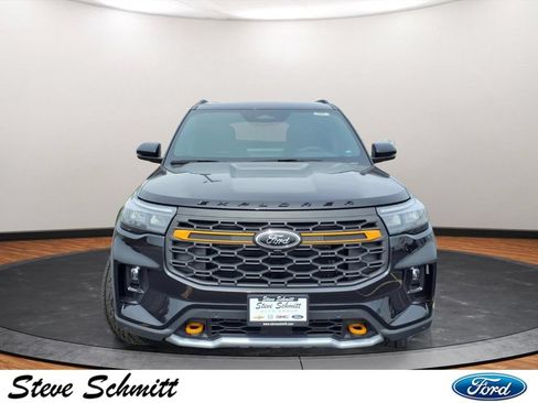 New 2026 Ford Explorer Tremor w/ Tremor Ultimate Package AWD/4WD image 32