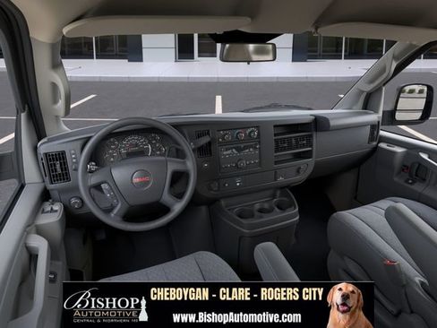 New 2026 GMC Savana 3500 RWD image 15