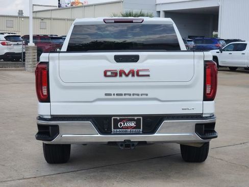 Used 2022 GMC Sierra 1500 SLT w/ SLT Convenience Package image 6