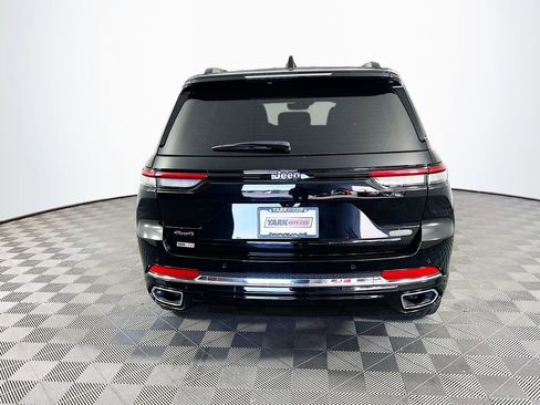 Certified 2023 Jeep Grand Cherokee Overland image 10
