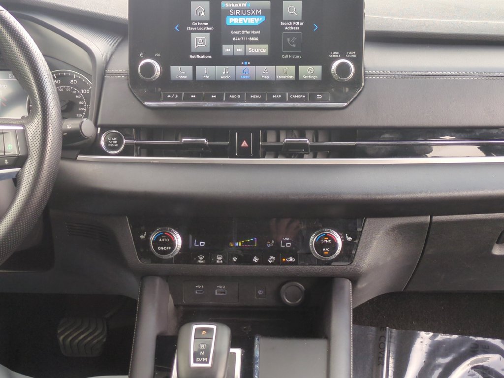 Used 2024 Mitsubishi Outlander FWD image 15