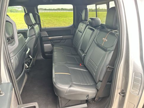 Used 2023 Ford F150 Platinum image 22