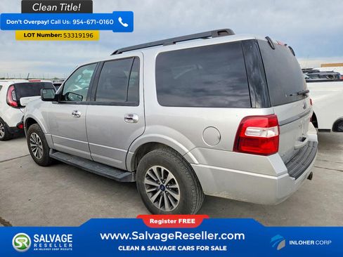 Used 2017 Ford Expedition XLT RWD image 3