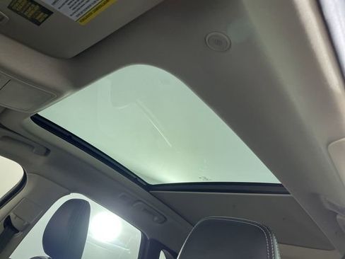 Used 2020 Ford Escape SEL image 33