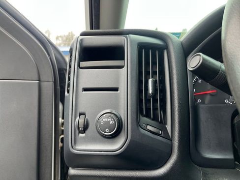 Used 2015 GMC Sierra 1500 2WD Regular Cab image 9