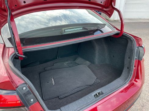 Used 2025 Nissan Versa SV image 30